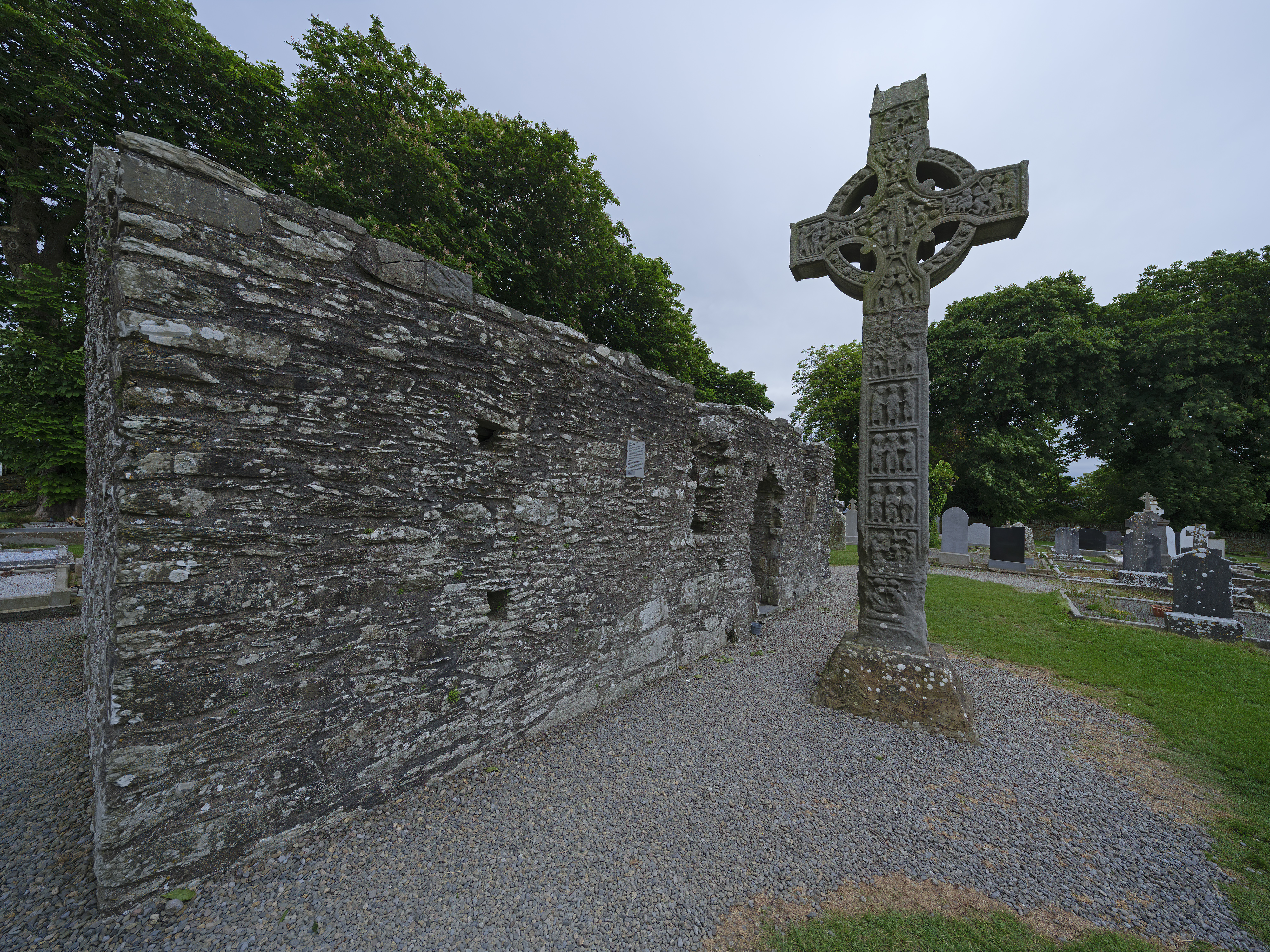 Eines der Hochkreuze ...