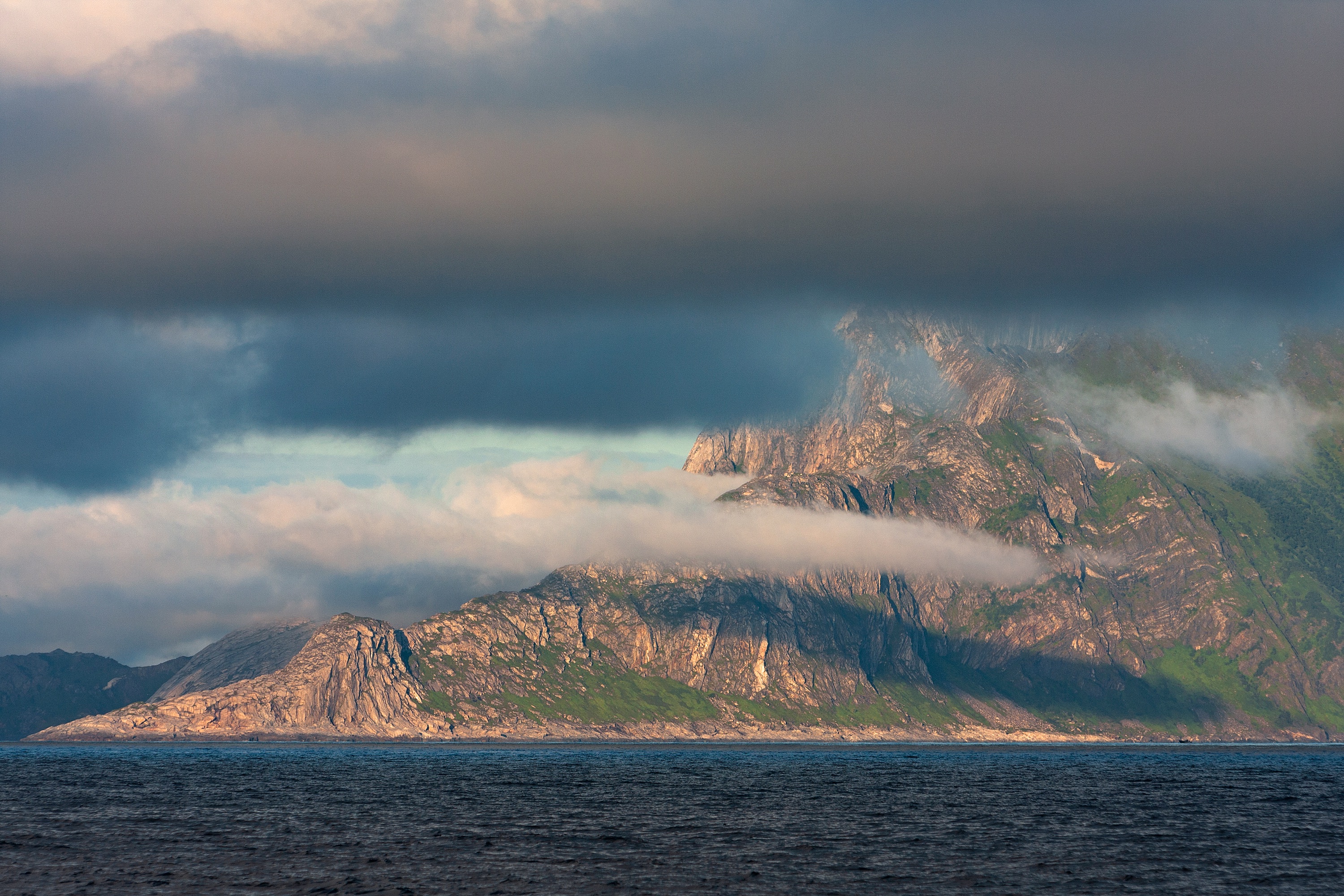 Blick auf die Küste Senjas